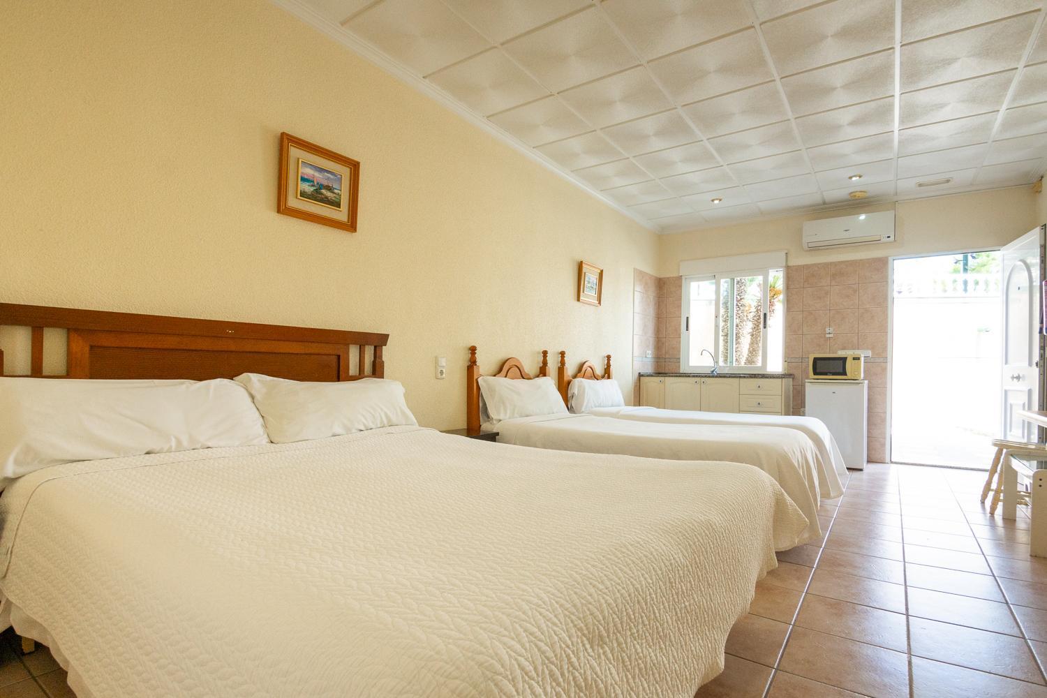 Economy Quadruple Room